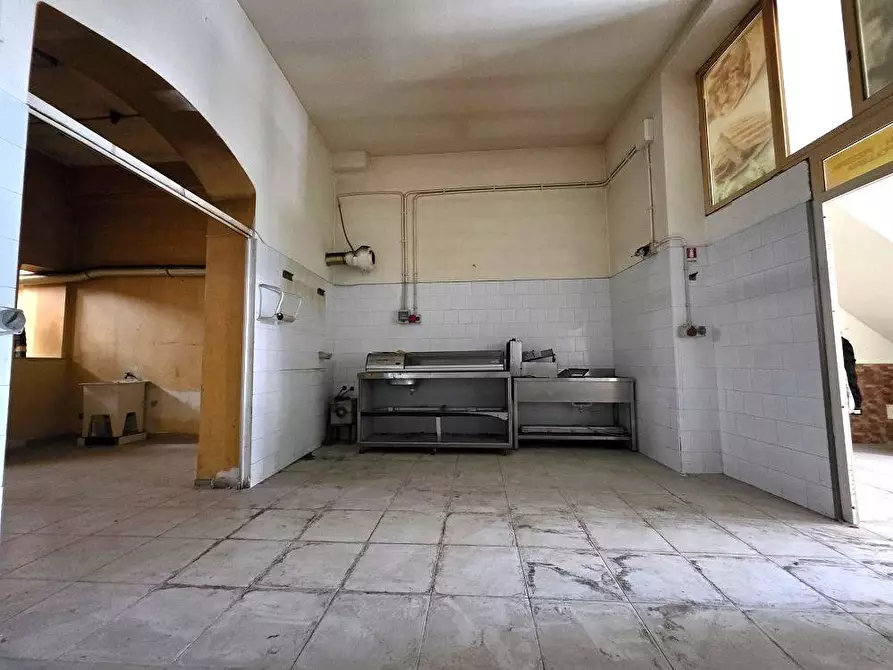 Immagine 5 di Magazzino in vendita  in Via Sampolo 454 a Palermo