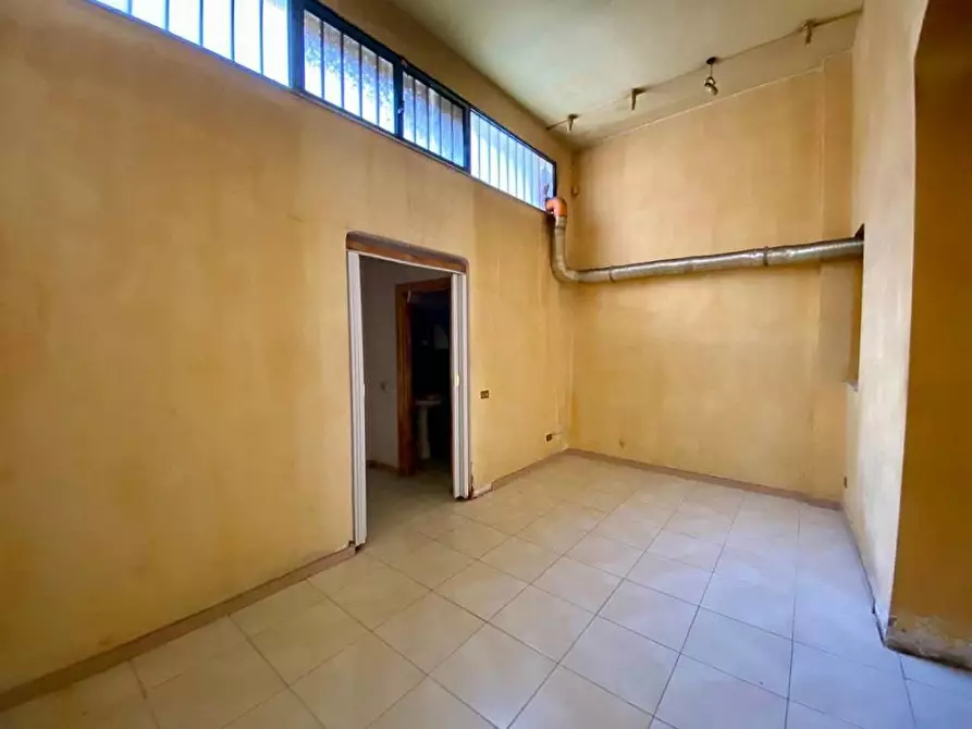 Immagine 8 di Magazzino in vendita  in Via Sampolo 454 a Palermo