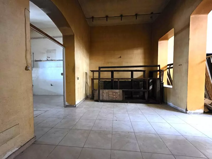 Immagine 9 di Magazzino in vendita  in Via Sampolo 454 a Palermo