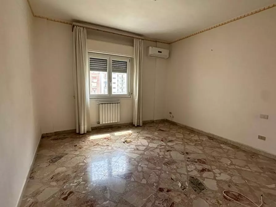 Immagine 10 di Appartamento in vendita  in Via Enrico Hassan 12 a Palermo