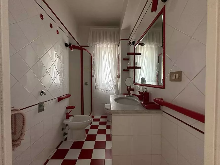 Immagine 22 di Appartamento in vendita  in Via Enrico Hassan 12 a Palermo