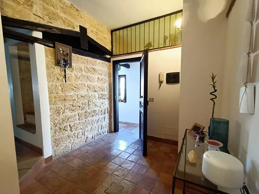 Immagine 3 di Appartamento in vendita  in Giovanni Badalamenti 6 a Carini