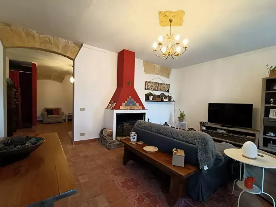 Immagine 10 di Appartamento in vendita  in Giovanni Badalamenti 6 a Carini