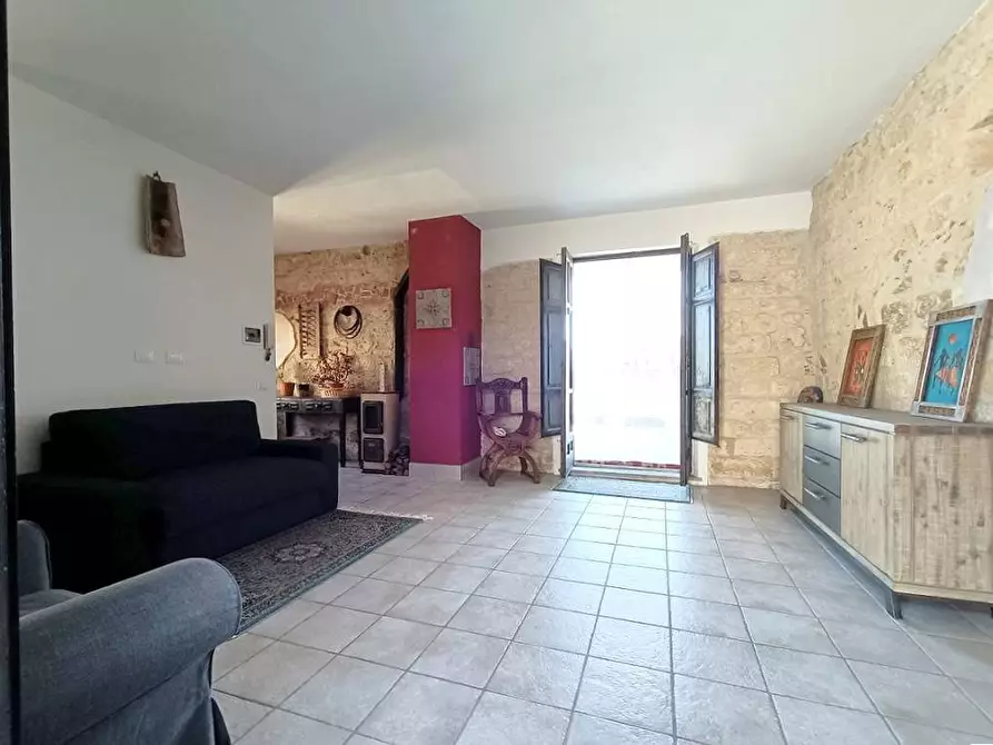 Immagine 22 di Appartamento in vendita  in Giovanni Badalamenti 6 a Carini