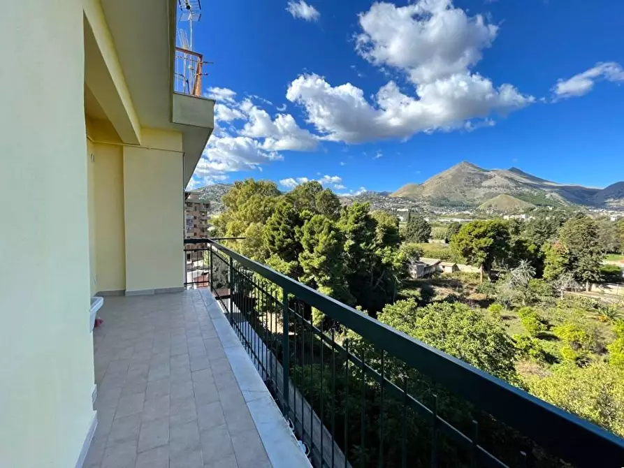 Immagine 1 di Appartamento in vendita  in Via Niccolò Cento 16 a Palermo