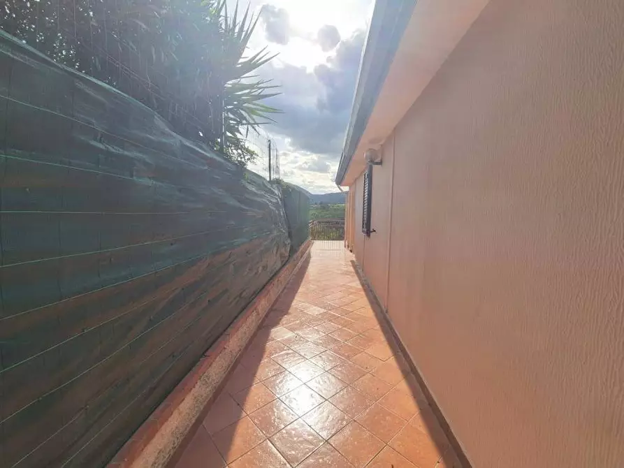 Immagine 13 di Villa in vendita  in Contrada Serra Scirocco a Trabia