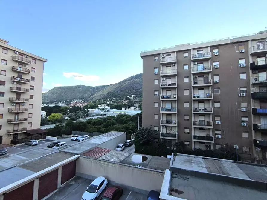 Immagine 6 di Appartamento in vendita  in Via Emilio Salgari 69 a Palermo