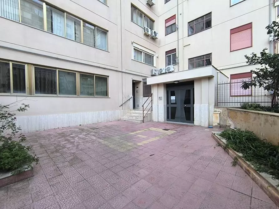 Immagine 24 di Appartamento in vendita  in Via Emilio Salgari 69 a Palermo