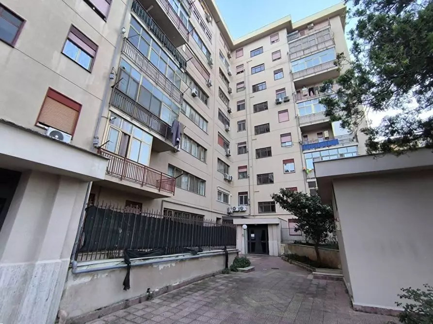 Immagine 25 di Appartamento in vendita  in Via Emilio Salgari 69 a Palermo