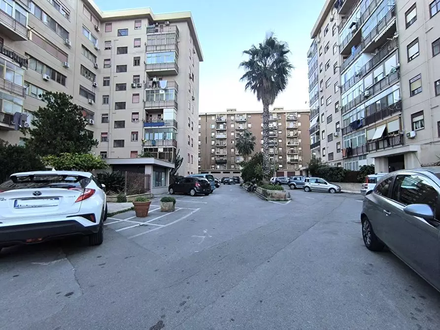 Immagine 27 di Appartamento in vendita  in Via Emilio Salgari 69 a Palermo