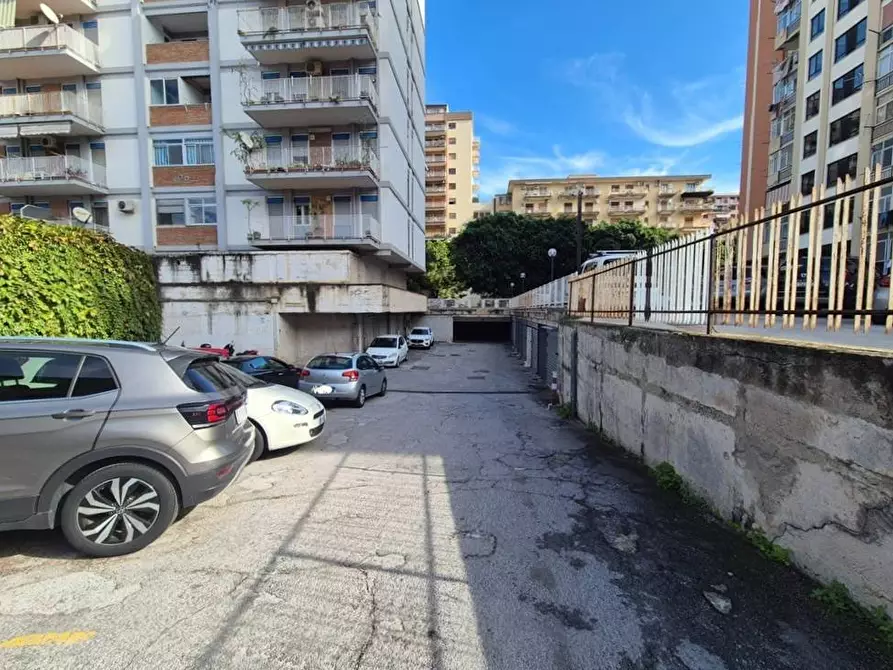 Immagine 14 di Appartamento in vendita  in Via Don Orione 18 a Palermo