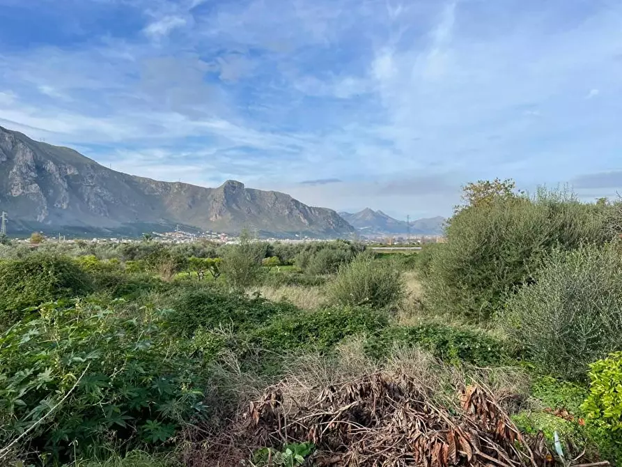 Immagine 2 di Terreno agricolo in vendita  in Via Giardini della Fawara a Palermo