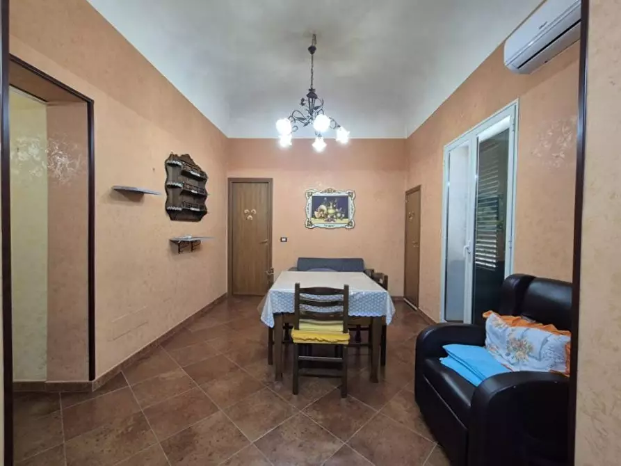 Immagine 2 di Appartamento in vendita  in Corso dei Mille 140 a Palermo