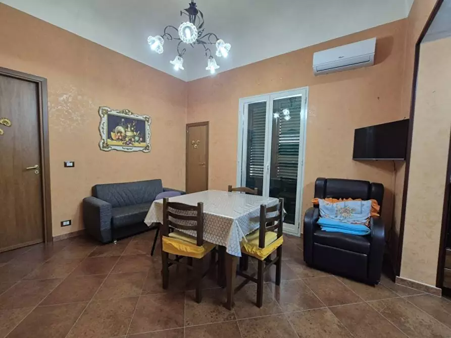 Immagine 3 di Appartamento in vendita  in Corso dei Mille 140 a Palermo