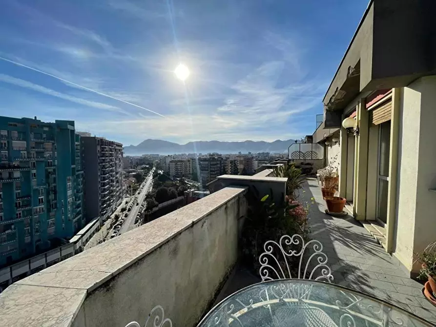 Immagine 7 di Attico in vendita  in Viale della Regione Siciliana 2464 a Palermo