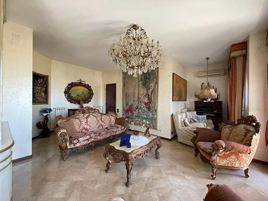 Immagine 24 di Attico in vendita  in Viale della Regione Siciliana 2464 a Palermo