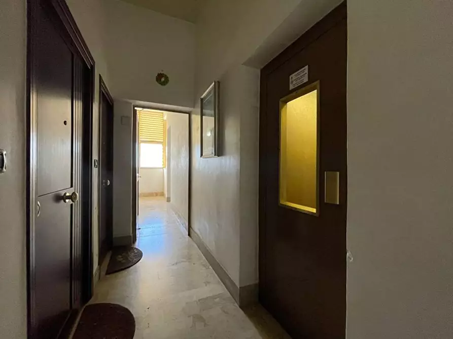 Immagine 25 di Attico in vendita  in Viale della Regione Siciliana 2464 a Palermo