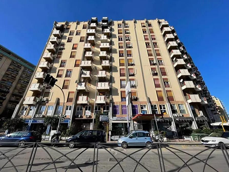 Immagine 31 di Attico in vendita  in Viale della Regione Siciliana 2464 a Palermo