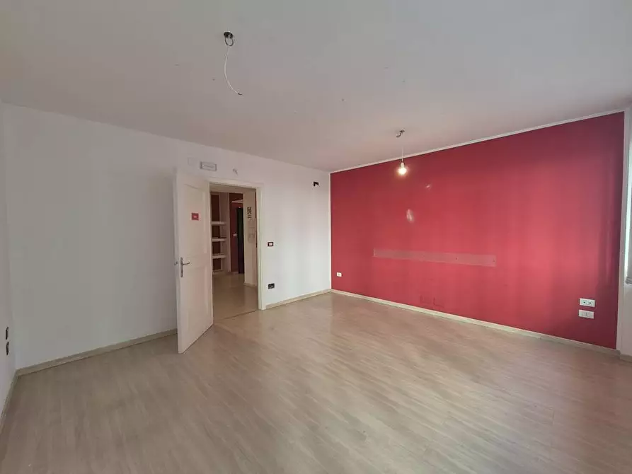 Immagine 7 di Ufficio in vendita  in Via Briuccia 52 a Palermo