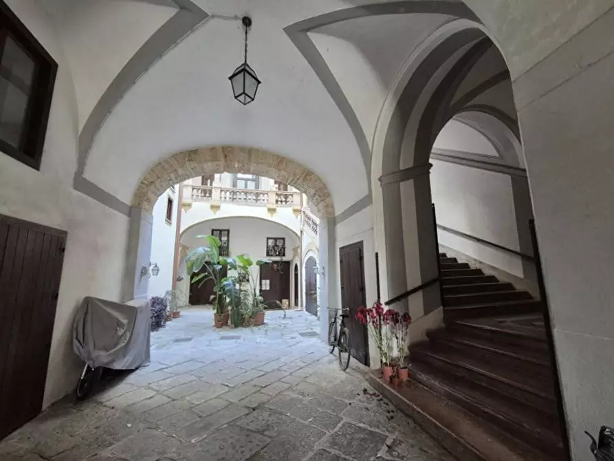Immagine 19 di Appartamento in affitto  in Via Alloro 107 a Palermo