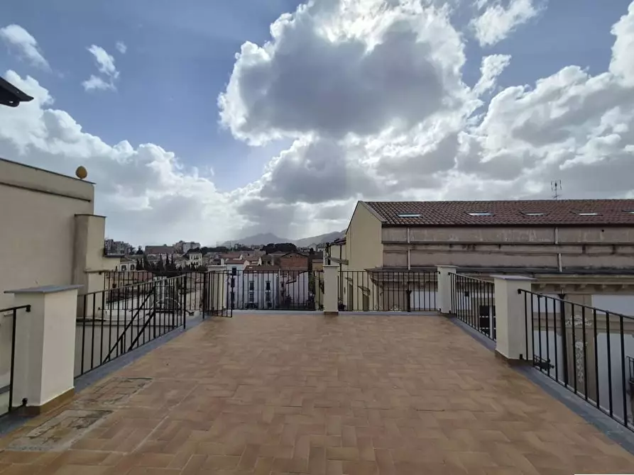 Immagine 28 di Appartamento in affitto  in Via Alloro 107 a Palermo