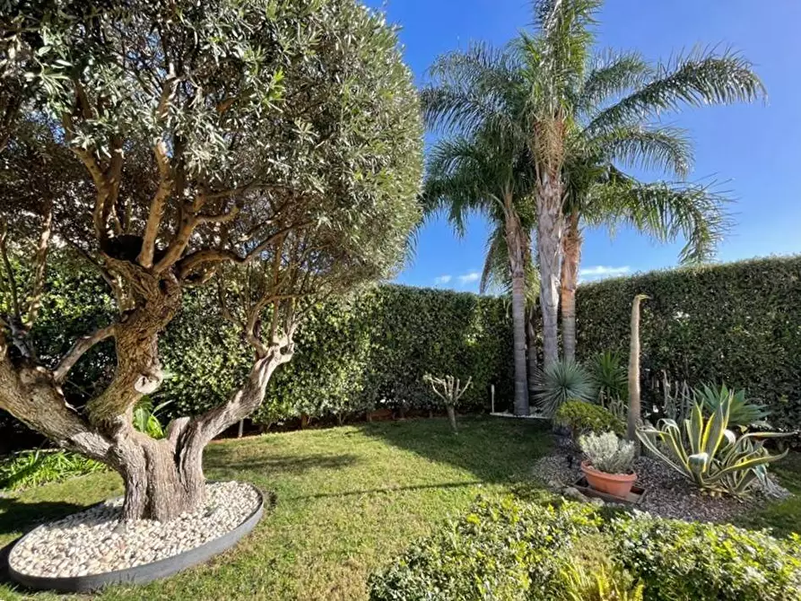 Immagine 38 di Villa in vendita  in Via Portella Scirocco 3 snc a Altavilla Milicia