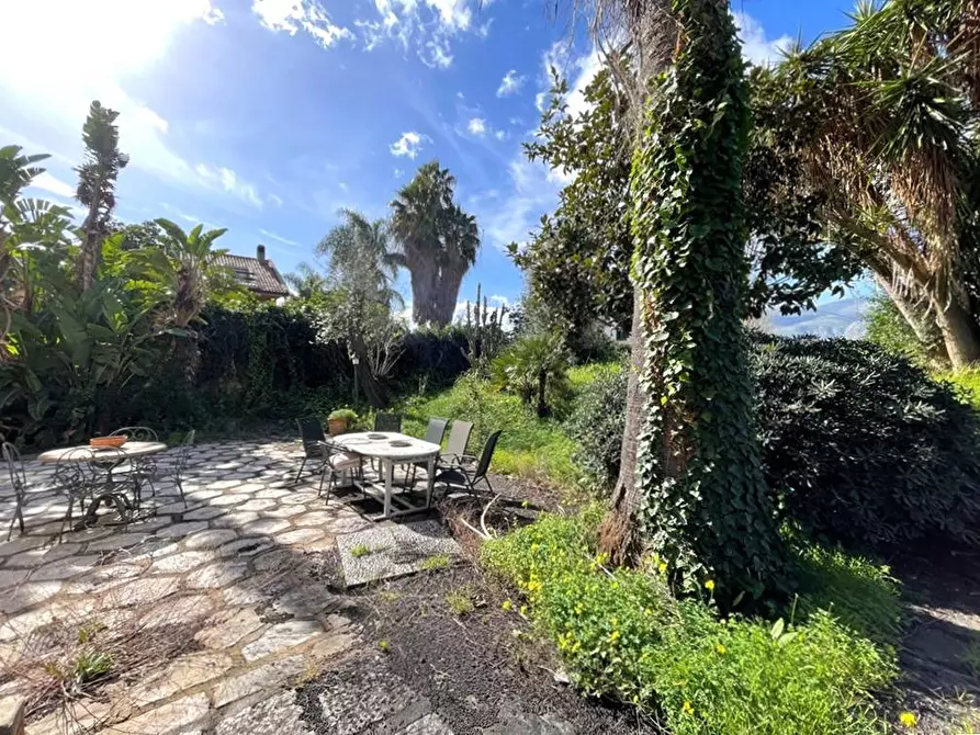 Immagine 7 di Villa in vendita  in Via Marinai Alliata 4B a Palermo