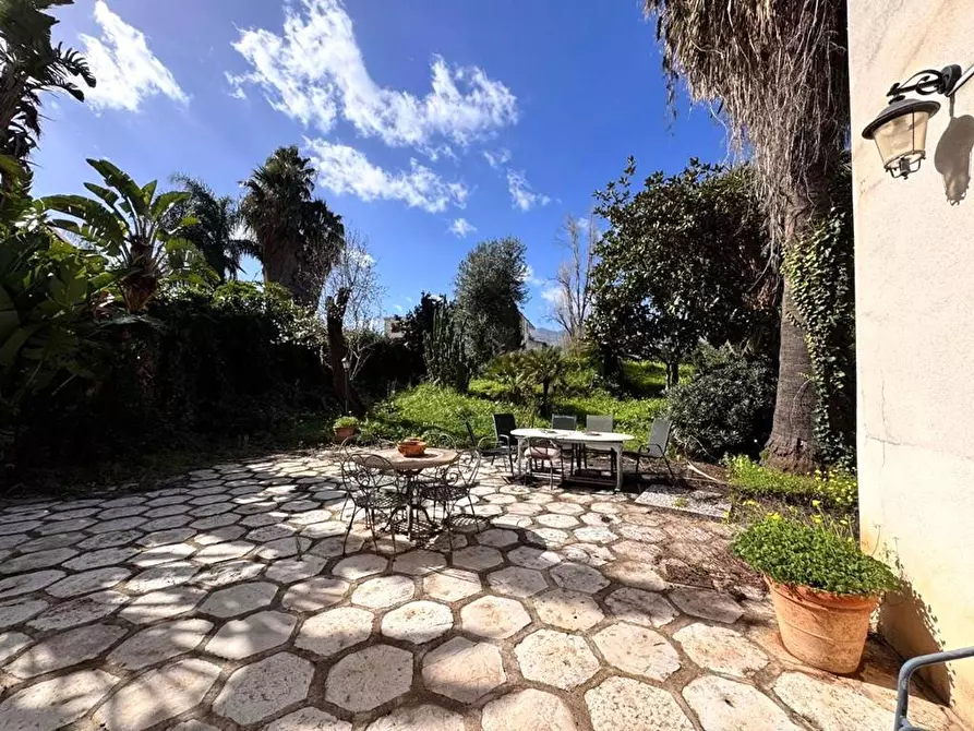 Immagine 8 di Villa in vendita  in Via Marinai Alliata 4B a Palermo