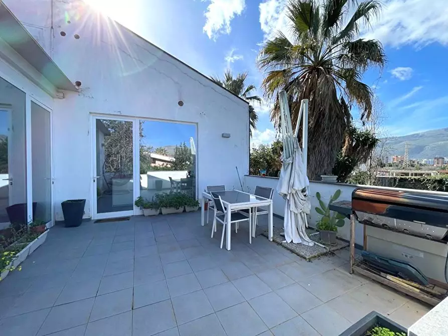 Immagine 31 di Villa in vendita  in Via Marinai Alliata 4B a Palermo