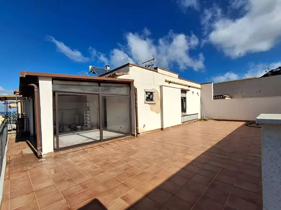 Immagine 1 di Appartamento in vendita  in Via Gabriele d'Annunzio 77 a Bagheria