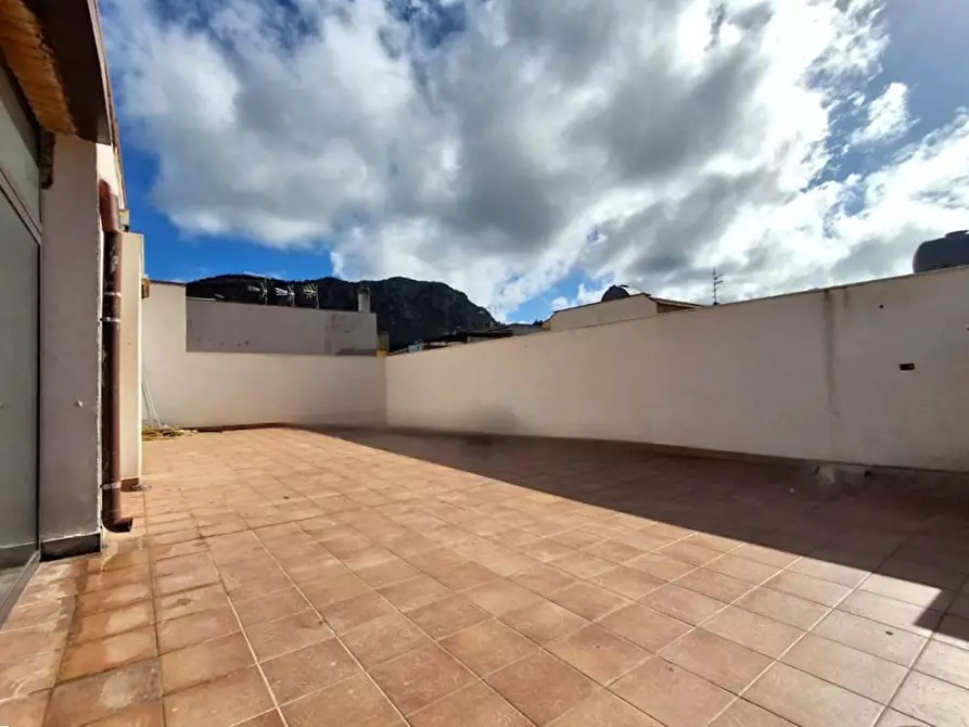 Immagine 3 di Appartamento in vendita  in Via Gabriele d'Annunzio 77 a Bagheria