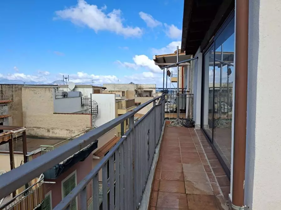 Immagine 5 di Appartamento in vendita  in Via Gabriele d'Annunzio 77 a Bagheria