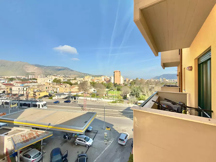 Immagine 6 di Appartamento in vendita  in Politi Raffaello 4 a Palermo