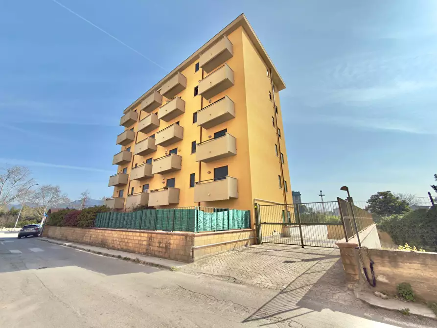 Immagine 31 di Appartamento in vendita  in Politi Raffaello 4 a Palermo