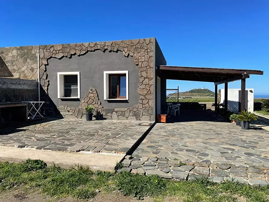 Immagine 4 di Villa in vendita  in Via Ruchia 28 a Pantelleria