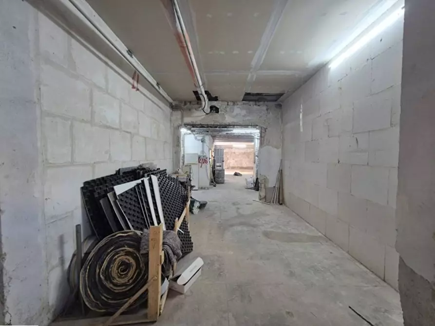 Immagine 10 di Magazzino in vendita  in Via Galletti 126 a Palermo