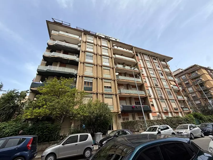Immagine 34 di Appartamento in vendita  in Piazza Europa 36 a Palermo