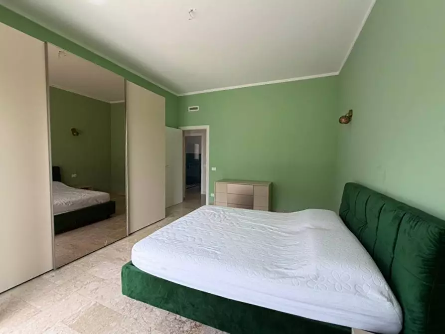 Immagine 15 di Appartamento in vendita  in Piazza Europa 36 a Palermo