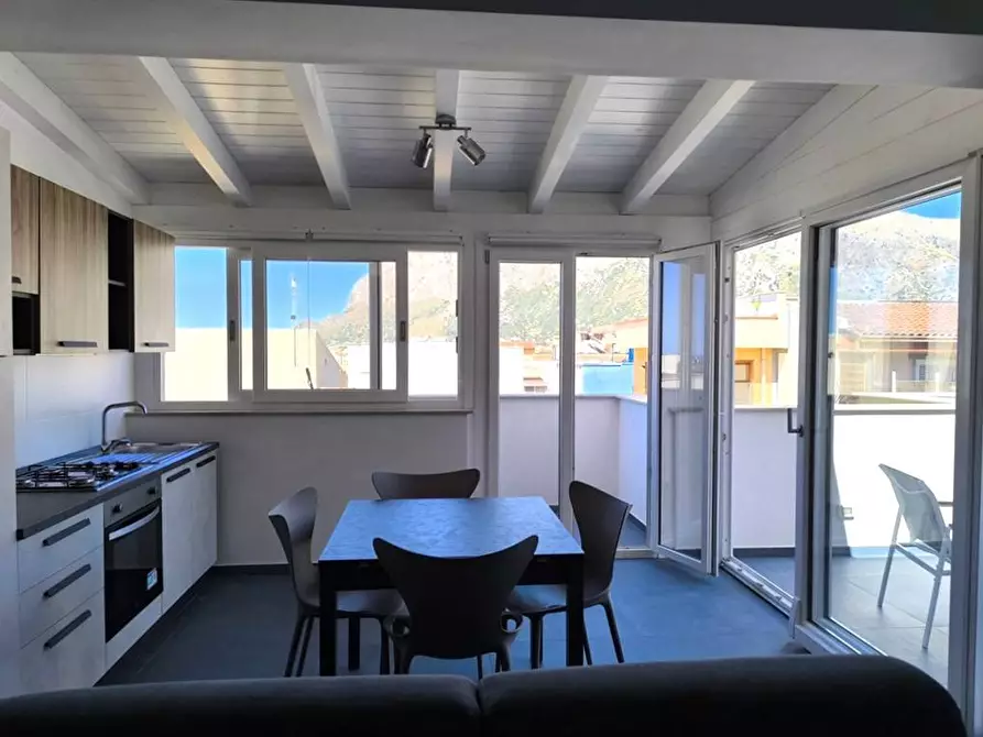 Immagine 2 di Appartamento in vendita  in Via Giuseppe Verdi 32 a Terrasini