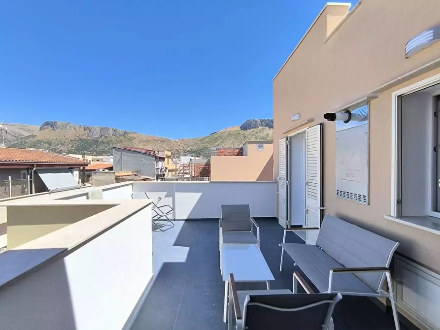 Immagine 4 di Appartamento in vendita  in Via Giuseppe Verdi 32 a Terrasini