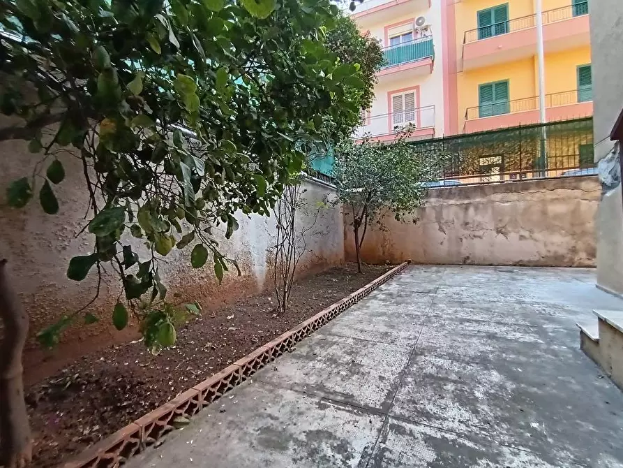 Immagine 24 di Appartamento in vendita  in Via Olivella 5 a Palermo