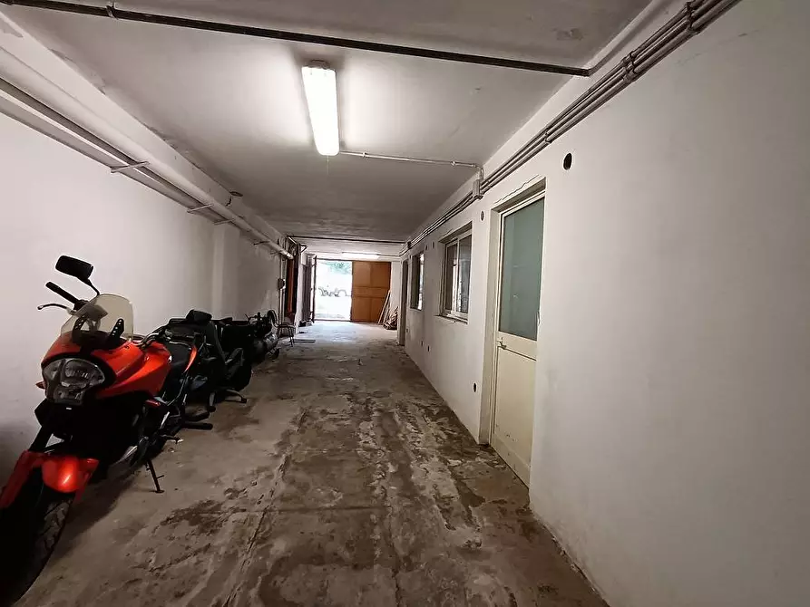 Immagine 40 di Appartamento in vendita  in Via Olivella 5 a Palermo
