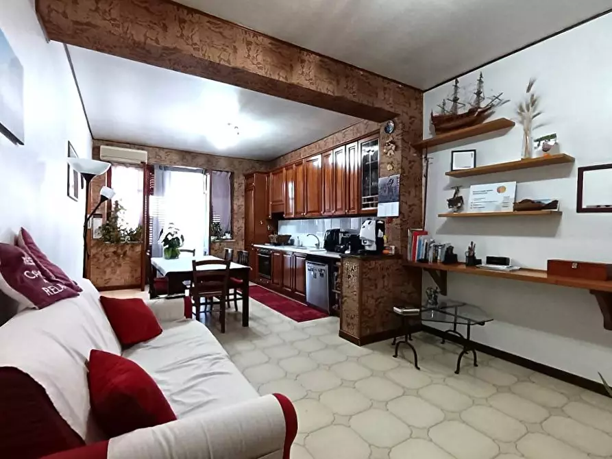 Immagine 16 di Appartamento in vendita  in Via Palmerino 56F a Palermo