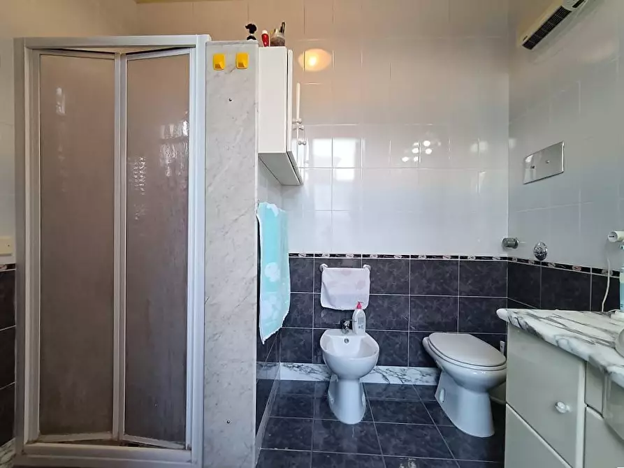 Immagine 25 di Appartamento in vendita  in Via Palmerino 56F a Palermo