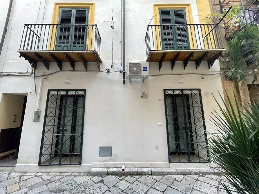 Immagine 16 di Appartamento in affitto  in Via Bara all' Olivella 25 a Palermo