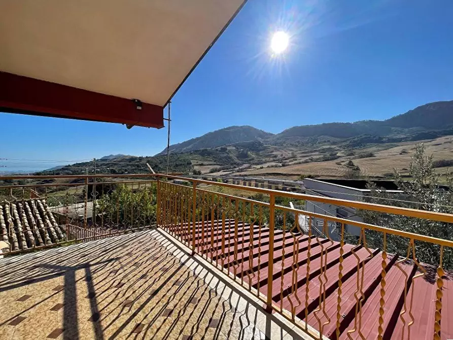 Immagine 17 di Villa in vendita  in Contrada Montagnola SNC a Monreale