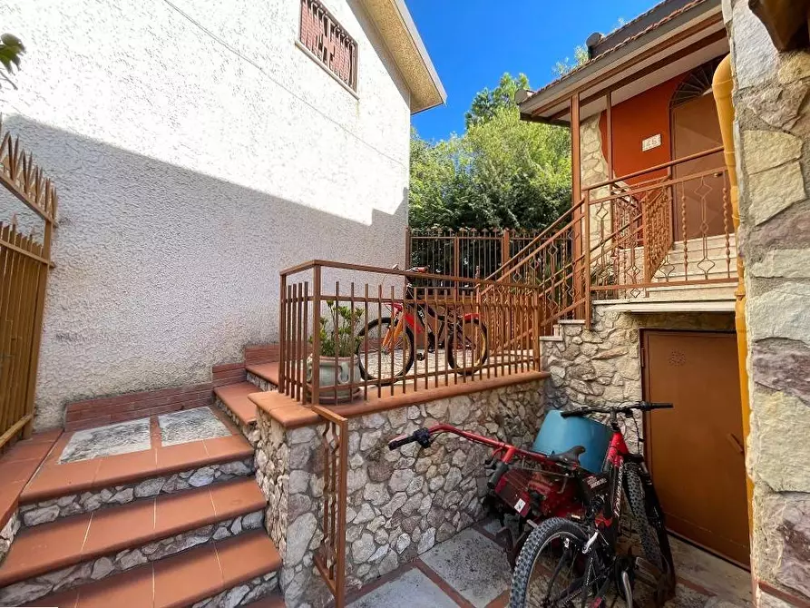 Immagine 29 di Villa in vendita  in Contrada Montagnola SNC a Monreale