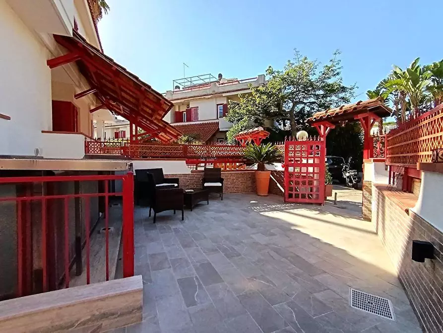 Immagine 5 di Villa in vendita  in Via Pazienza 27 a Palermo