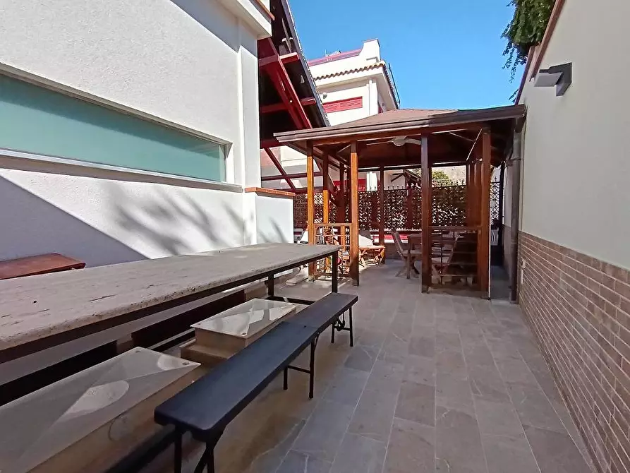 Immagine 9 di Villa in vendita  in Via Pazienza 27 a Palermo
