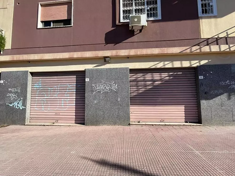 Immagine 13 di Locale commerciale in vendita  in piazza san marino 8 a Palermo